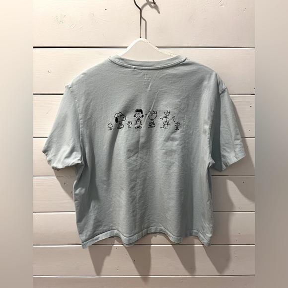 🩵 Peanuts Gang Graphic Tee – UNIQLO UT XL - Picture 7 of 8